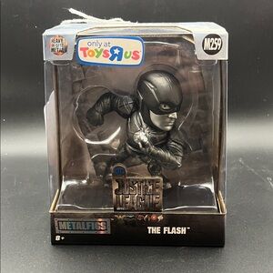 DC Justice League The Flash Black and Silver Figure